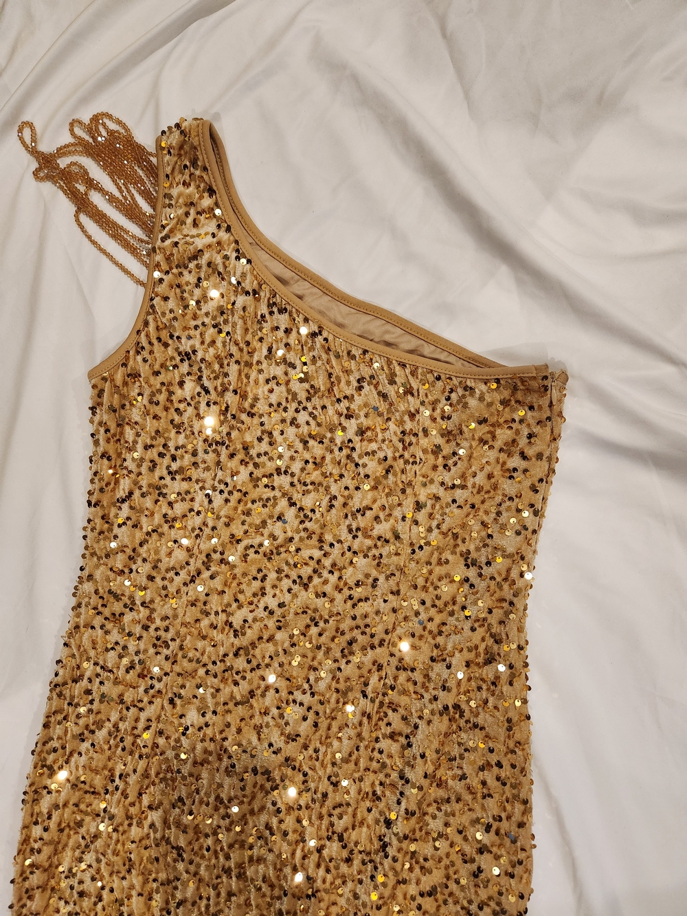 Gold Sequin One-Shoulder Evening Dress with Chain Strap